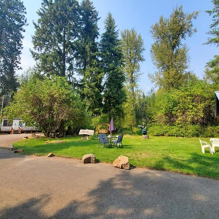 Little River Motel Saint Regis St. Regis Екстериор снимка