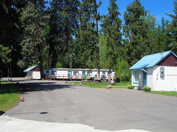 Little River Motel Saint Regis St. Regis Екстериор снимка
