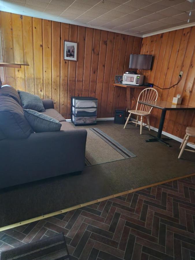 Little River Motel Saint Regis St. Regis Екстериор снимка