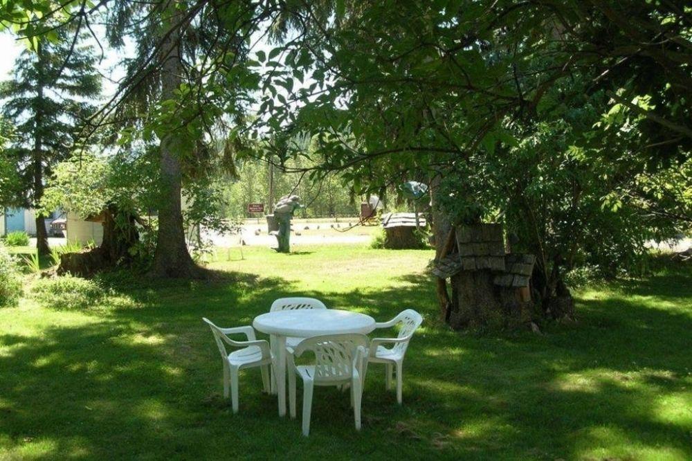 Little River Motel Saint Regis St. Regis Екстериор снимка