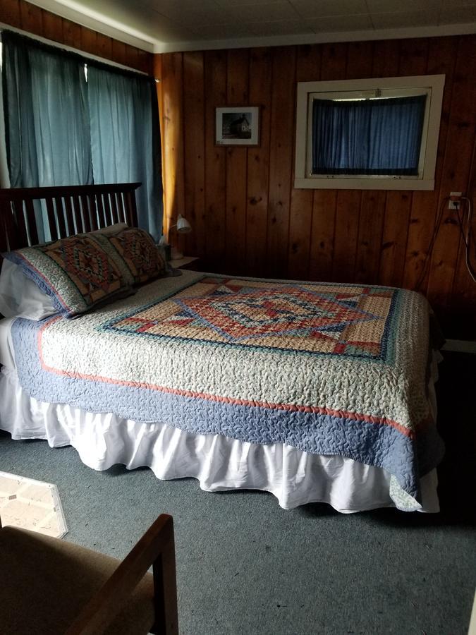 Little River Motel Saint Regis St. Regis Екстериор снимка